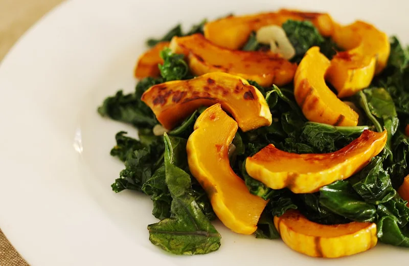 Plato terminado: Verduras asadas en freidora de aire